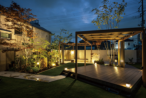 <span>大阪府</span>デザイン主体の <br>より良い外構や庭を提供