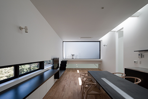 <span>東京都</span>暮らしやすいことはもちろん、 <br>住むことが楽しくなるような家づくりを