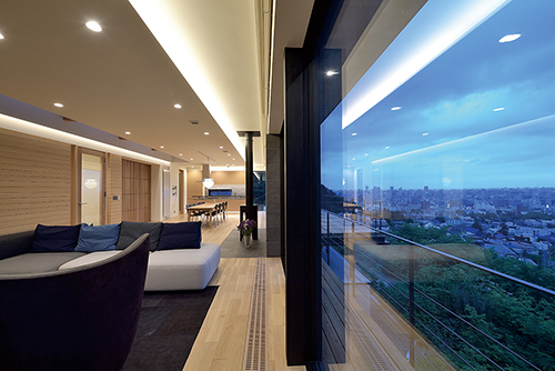 <span>北海道</span>感性に響く <br>美しく新しい空間・建築