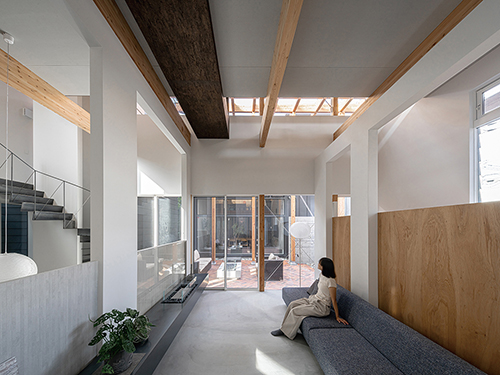 <span>北海道</span>いとおしい建築を。<br>心揺さぶる空間を。 あなただけのたたずまいを。