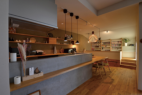 <span>岐阜県</span>プロの建築家集団による<br>安心・快適な住宅ブランド