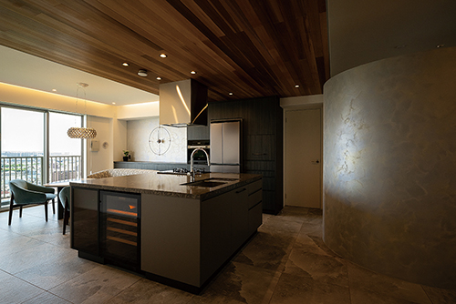 <span>愛知県</span>寛いで過ごせる時間と空間を…。 <br>マンションリノベーション例